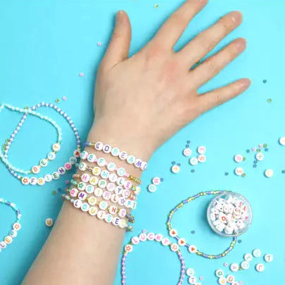 Mes bracelets à messages : bracelets personnalisables - Coffret DIY - Auzou