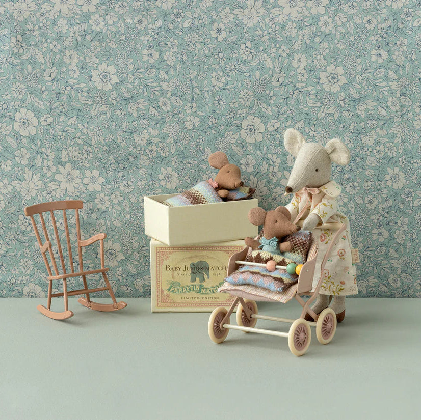 Maileg - Table à langer pour bébé souris - Blanc cassé - Elément miniature