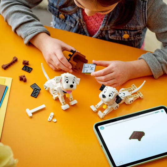 LEGO - Disney Lucky et Penny, les Chiots des 101 Dalmatiens