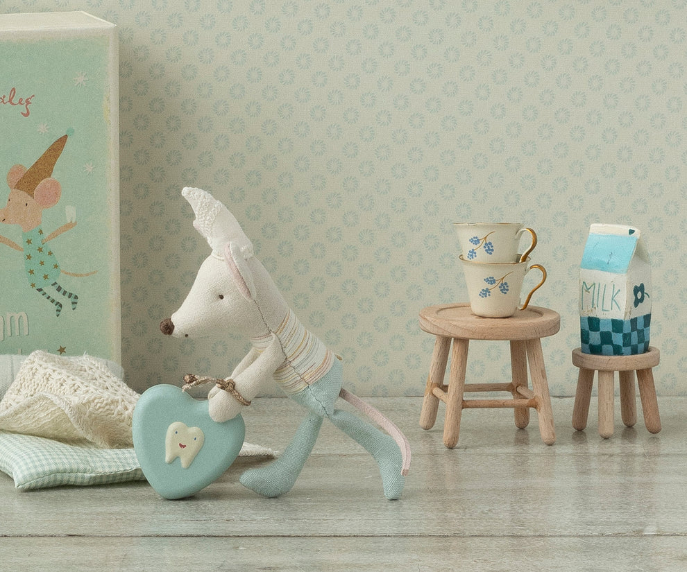 Ensemble table et tabouret pour Souris - Elément miniature Maileg