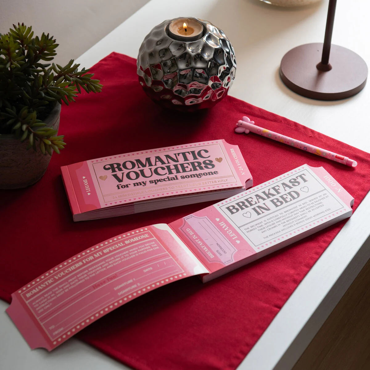 Legami - Carnet de 24 Bons Romantiques - Français