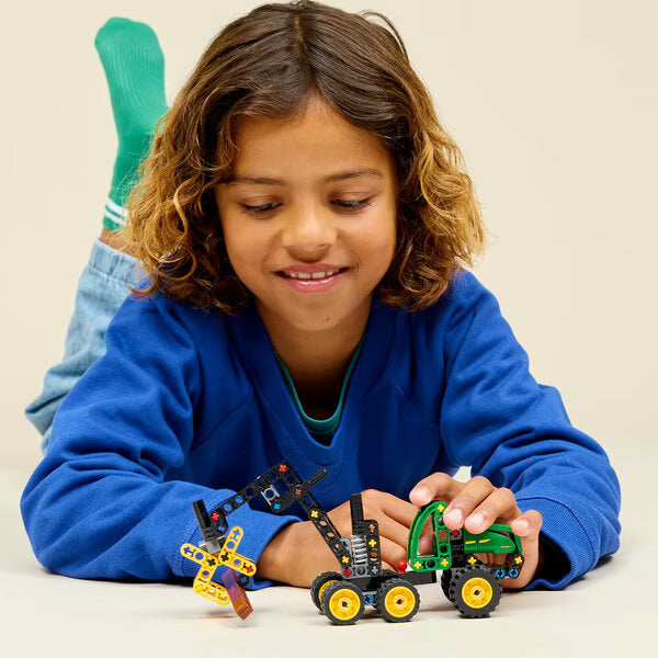 LEGO - Technic - L’abatteuse John Deere 1470H