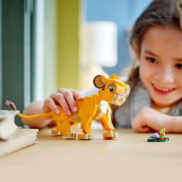 LEGO - Disney Classic - Simba, le bébé du Roi lion